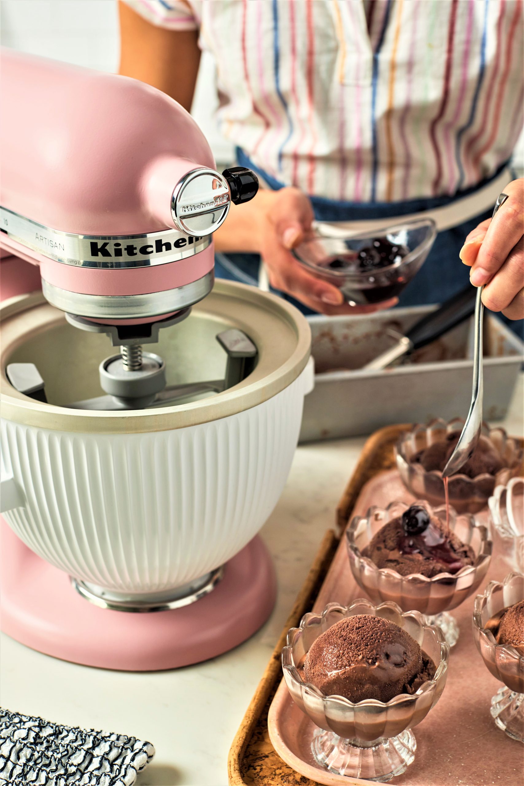 KitchenAid: nuovi Gelatiera, Tritaghiaccio e Frullatore K400 per una fresca  estate - BUONGIORNO online