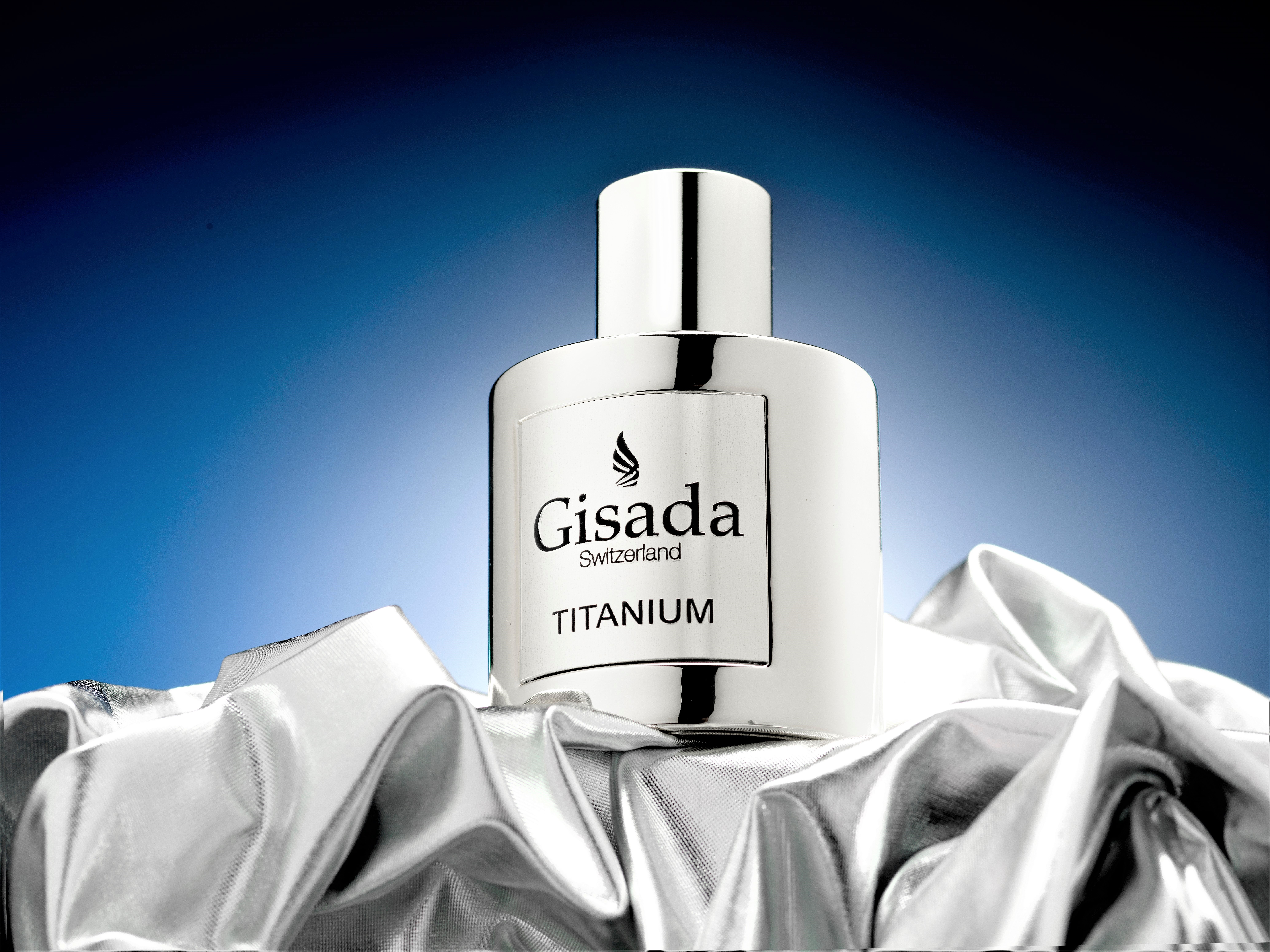 Gisada Titanium: la luminosità iridescente del titanio in un profumo
